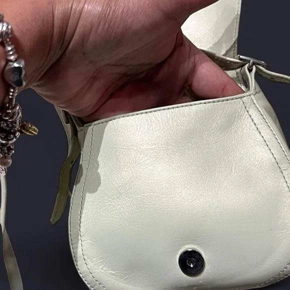 Coach Crossbody Bag - Picture 6 of 15